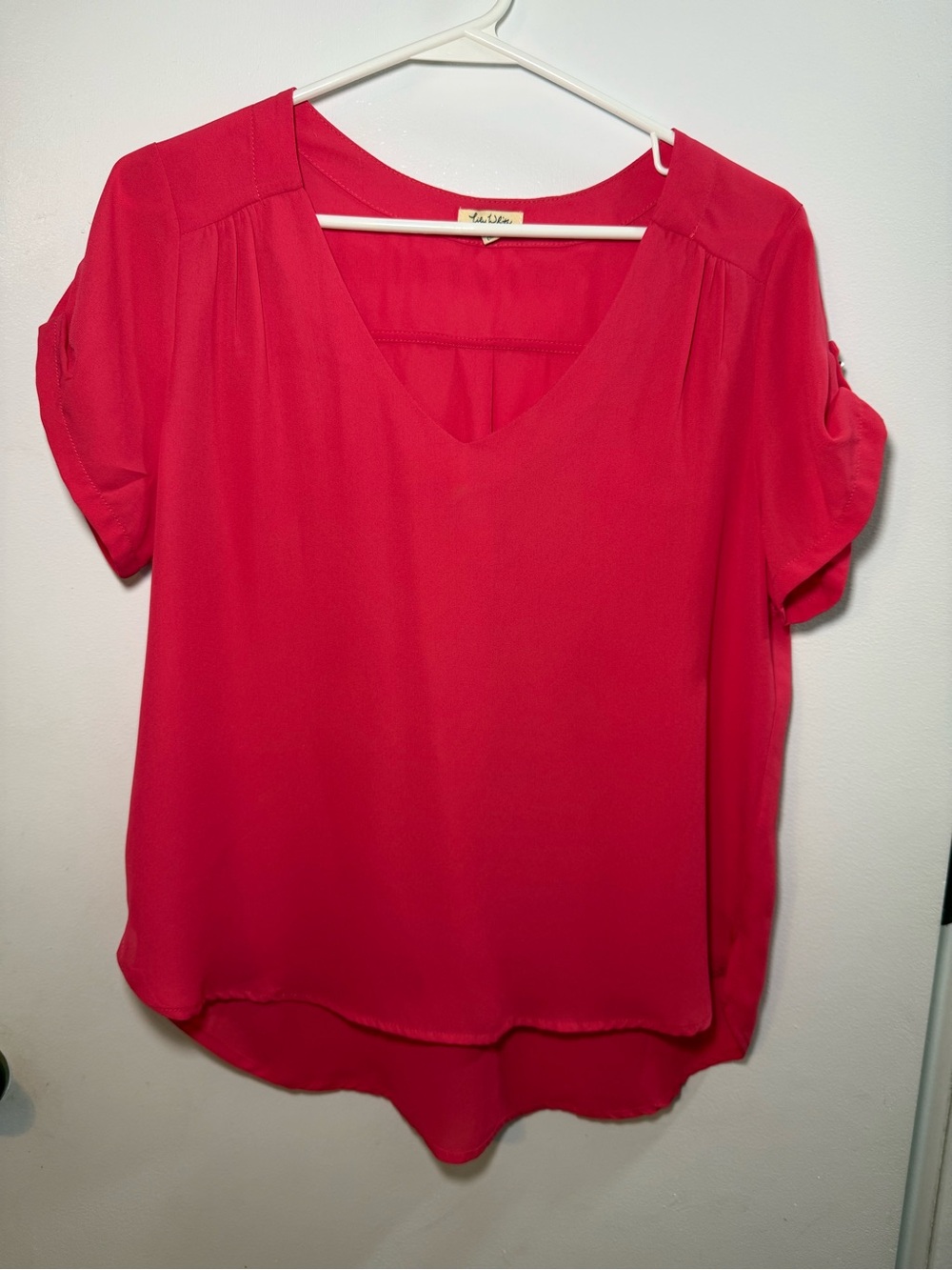 Lily White Coral Red V-Neck Blouse Size M Roll-Tab Sleeves Chic Office Career To